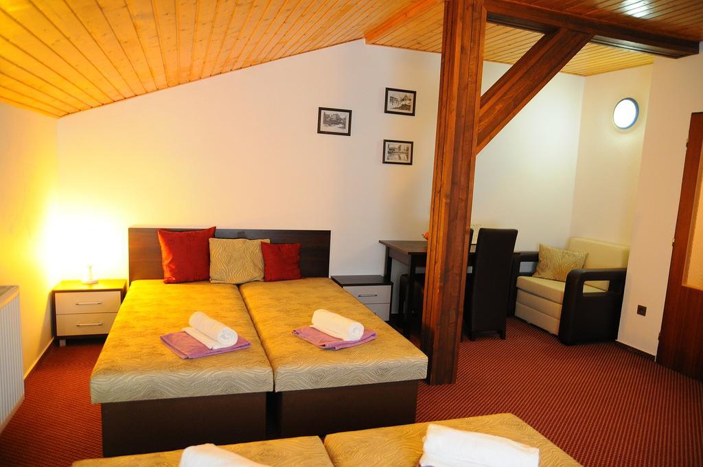 Smržovka 塞维卡旅馆酒店 外观 照片